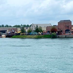 Meet your Posher, Nikki